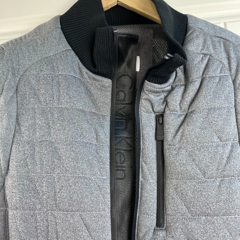 Calvin Klein Puffer Vest Men’s Medium Grey Full Zip Winter Outerwear Bomber - Picture 5 of 8
